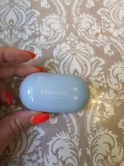 Беспроводные наушники sumsung buds+ голубые