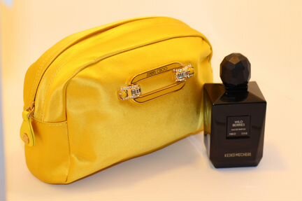 Продам косметичку женскую Jimmy Choo