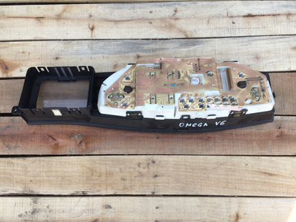 Щиток приборов для Опель Омега-В