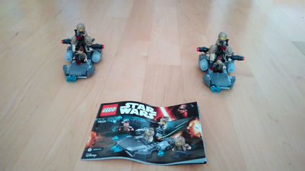 Игрушки Lego Star Wars.Боевой набор сопротивления