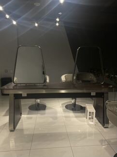 Парикмахерское зеркало