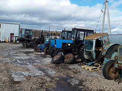 Мтз разборка бу. Мтз 1221 2006. Разбор трактора мтз 82. Авторазбор тракторов мтз 80 82. Мтз разборка бу.