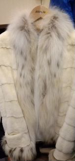 Шубы норковые много