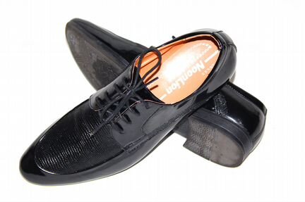 Лаковые кожаные мужские туфли