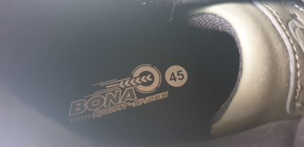 Кроссовки bona