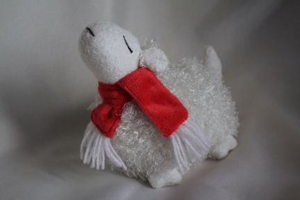 Игрушка овечка