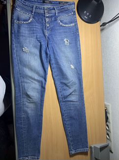 Джинсы guess