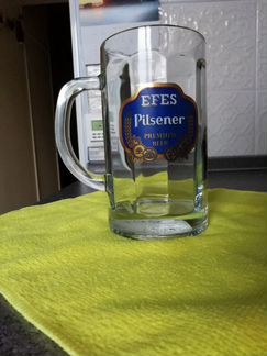 Коллекционная Кружка/бокал efes pilzener premium b