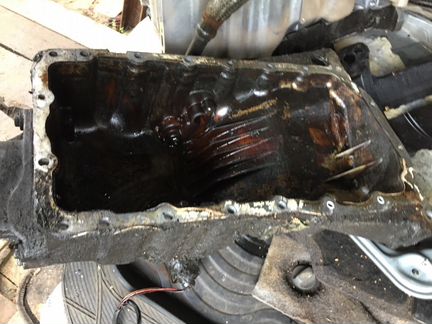 Поддон масляный двиг 1.8T 06B103603N Audi A4