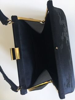 Сумка женская атласная