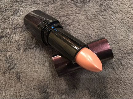 Помада mark от avon