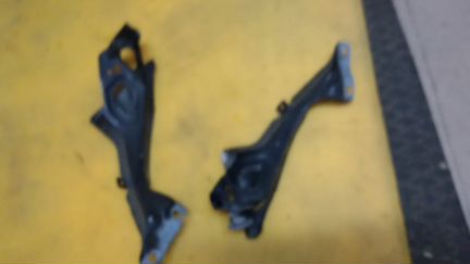 Audi A6 C7 4G кронштейн переднего крыла Ауди А6 С7