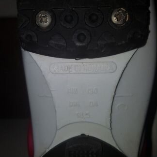 Детские горнолыжные ботинки р. 18-18,5