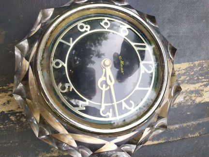 Часы маяк СССР хрусталь
