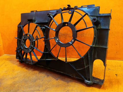 Диффузор вентилятора Toyota Rav4 4 CA40 2012-Нв