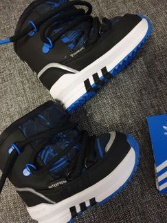 Зимние сапоги adidas