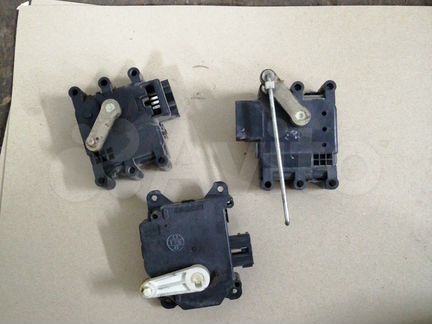 Моторчик регулировки заслонки печки мазда 3 бк