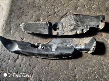 Пылеуловитель переднего крыла для Volvo XC60