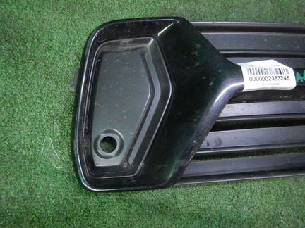 Решетка переднего бампера правая Volvo XC90 2 (201