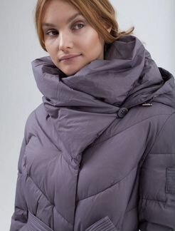 Пуховик женский зимний