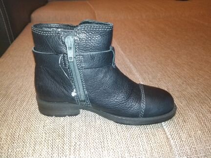 Новые полусапоги Ecco размер 29, маломерят