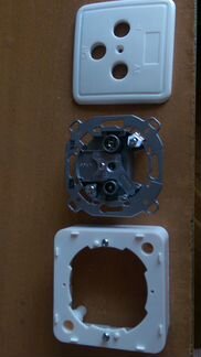 Телевизионная розетка Televes 5226(комплект)