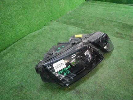 Фара правая Skoda Octavia 3 A7 (2017-2020) галоген