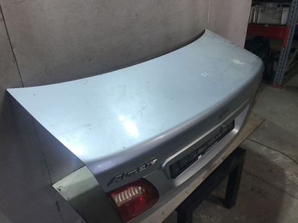 843009M730 Крышка багажника Nissan Almera N16