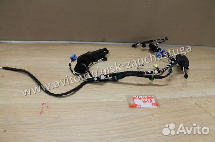 Жгут проводов передней левой двери Volkswagen Tigu