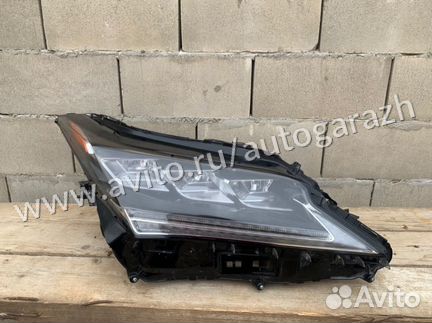 Фара передняя правая Lexus Rx200 AGL25W 2GR-FKS