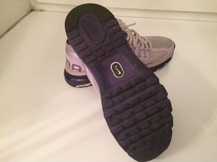 Nike кроссовки