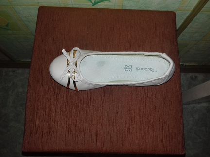 Женские балетки