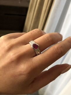 Кольцо с природным рубином