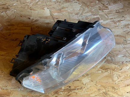 Фара Audi A8 D3/4E 2005г