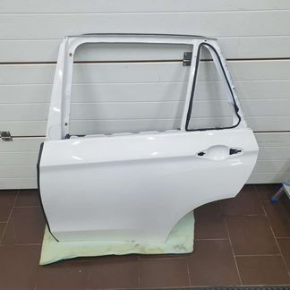 F15 BMW X5 F85 дверь задняя левая A300 alpinweiss