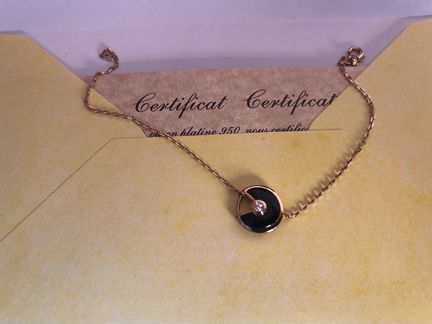 Браслет Cartier Amulette с бриллиантом
