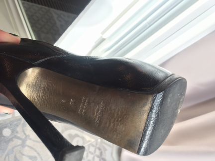 Ботильоны Yves Saint Laurent