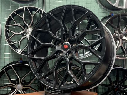 Диски литые воссен R20 Black