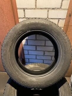 Nokian hakkapeliitta 8 SUV 215/65 R17 103 T