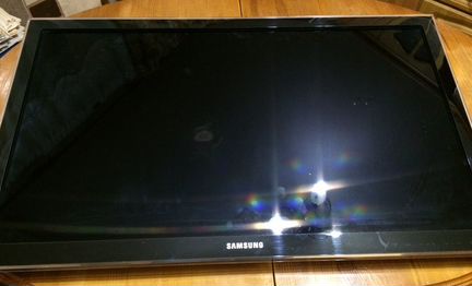 Телевизор Samsung UE32D5000PW, 32 дюйма, Б/У