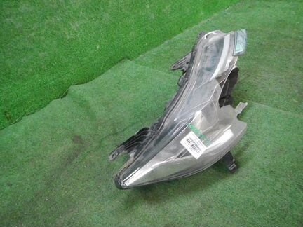 Фара правая Mitsubishi Pajero Sport 3 (2015-2019)