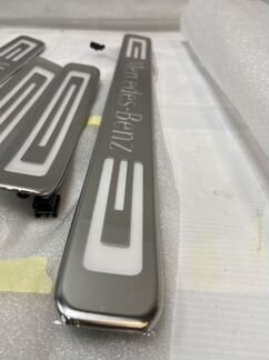 Накладка порога mercedes G 463 X463