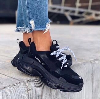 Balenciaga Triple S