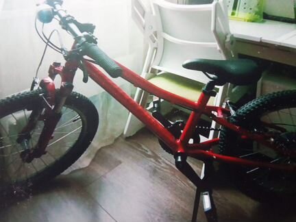 Spesialized, 20 hotrock