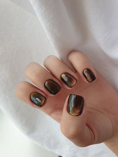 Маникюр педикюр