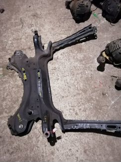 Подрамник Toyota RAV4 3 RAV-4 ACA31 2005-2012