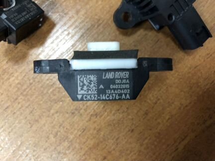 Датчик удара jaguar XF FH2214B006AA