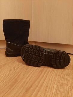 Зимние детские сапоги