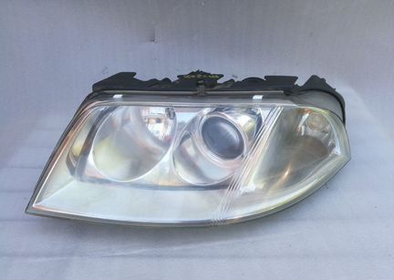 Volkswagen passat b5+ фара левая Пасат 3B0941015AN