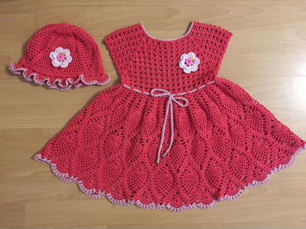 Вязаное платье